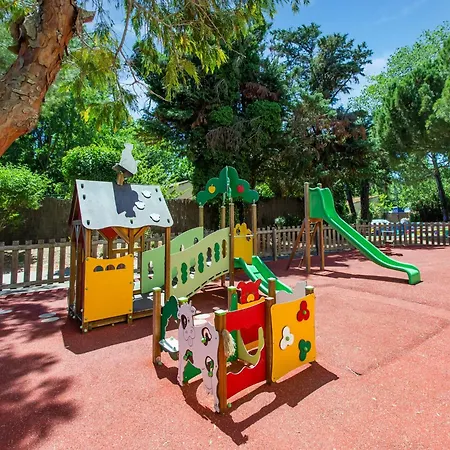 Comfortable With Swimming Pool, Cleaning Included *